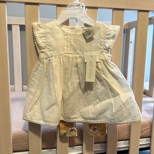 Short sleeve and pant set